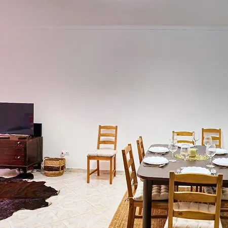 Flh Family Duplex شقة